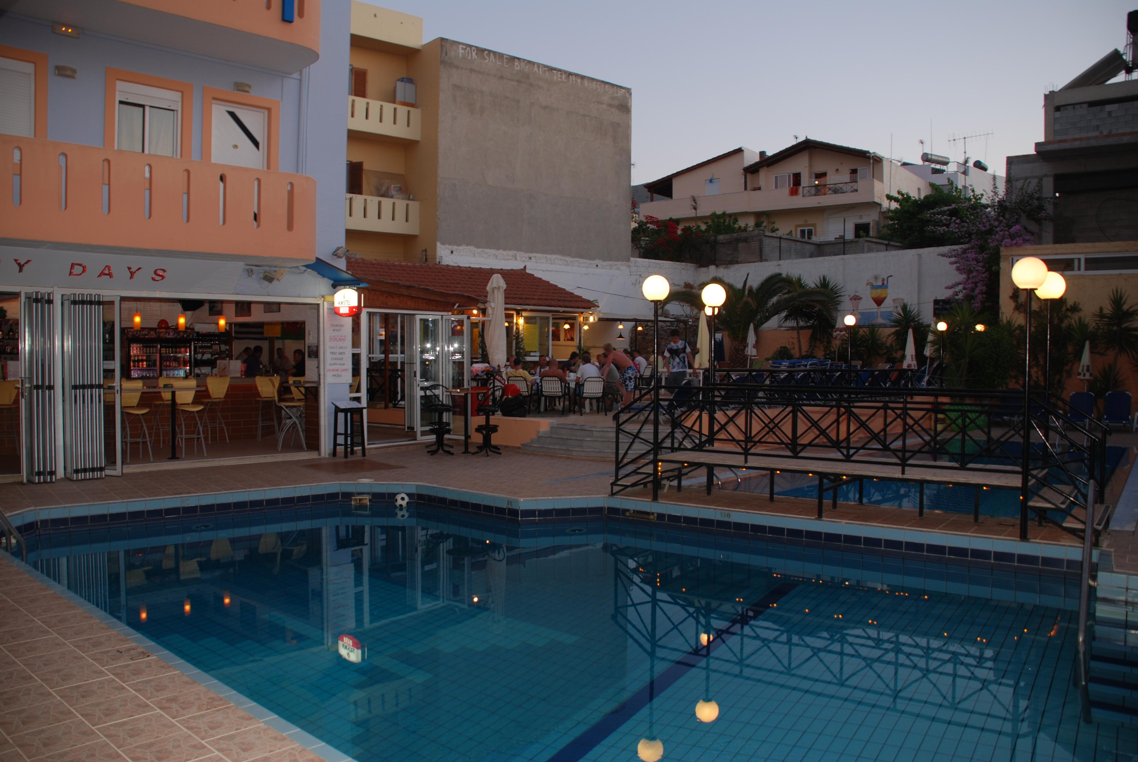 Happy Days Aparthotel Malia  Luaran gambar