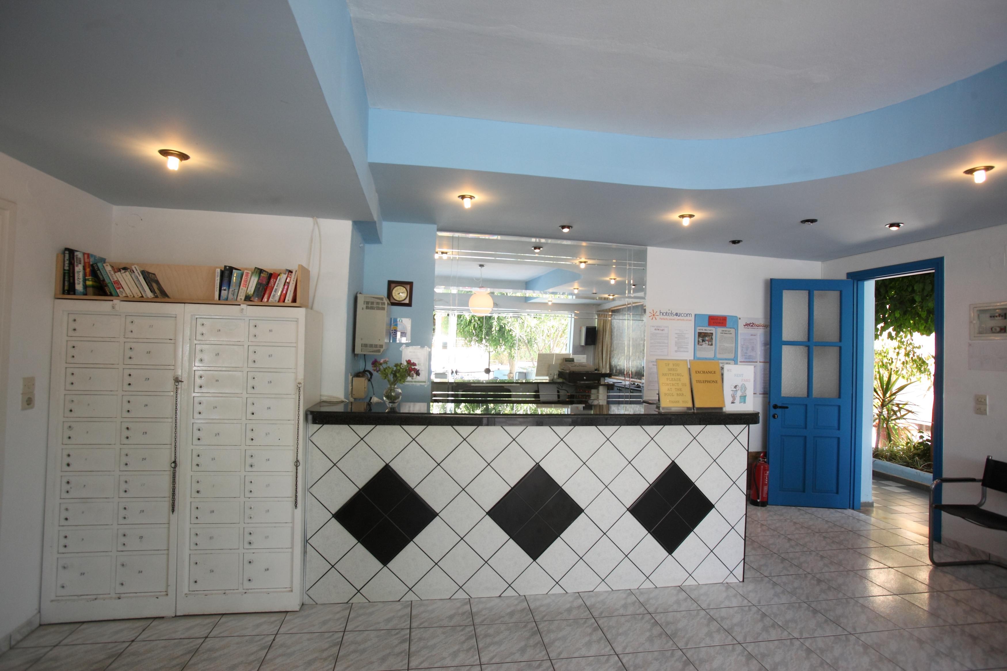 Happy Days Aparthotel Malia  Luaran gambar