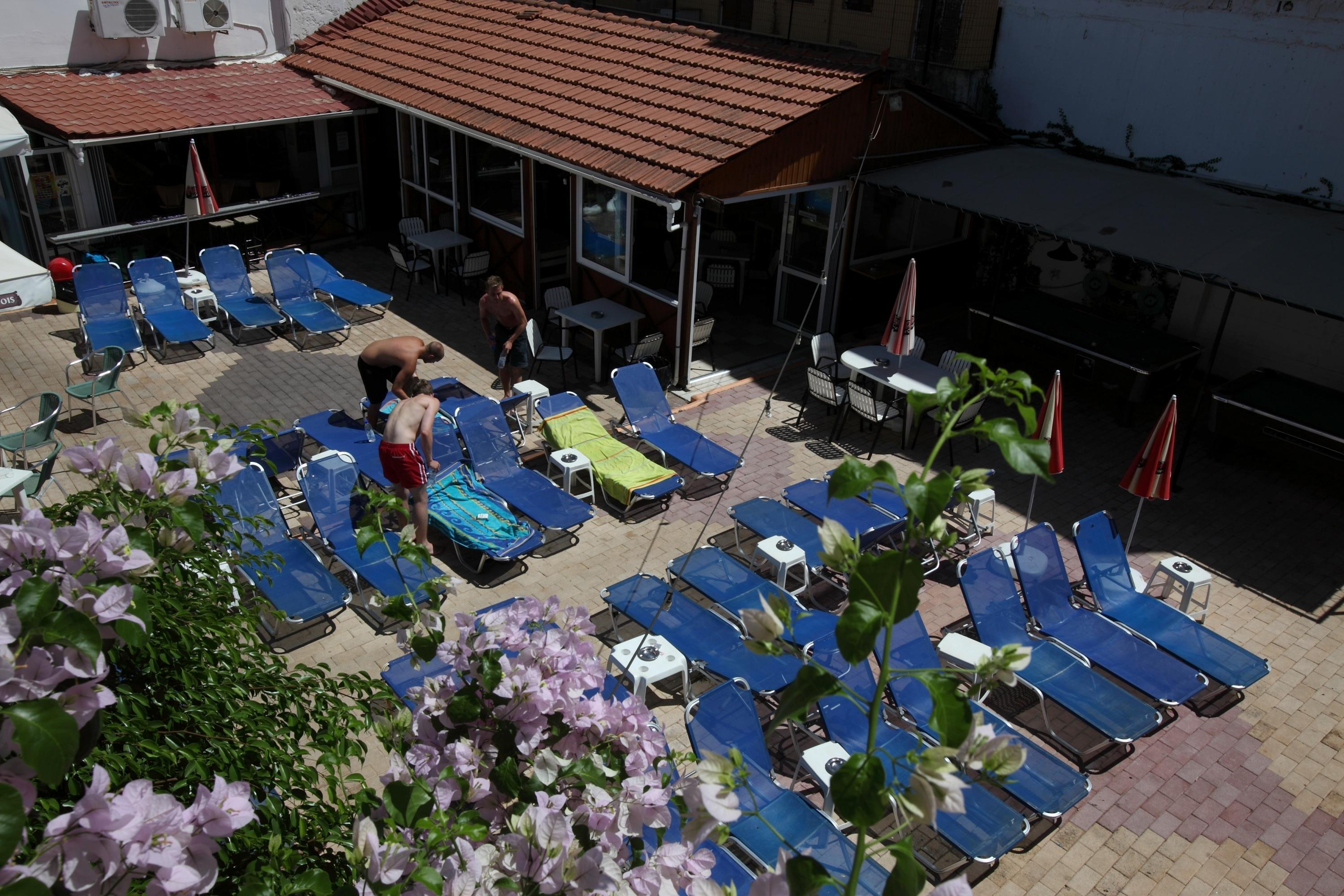 Happy Days Aparthotel Malia  Luaran gambar
