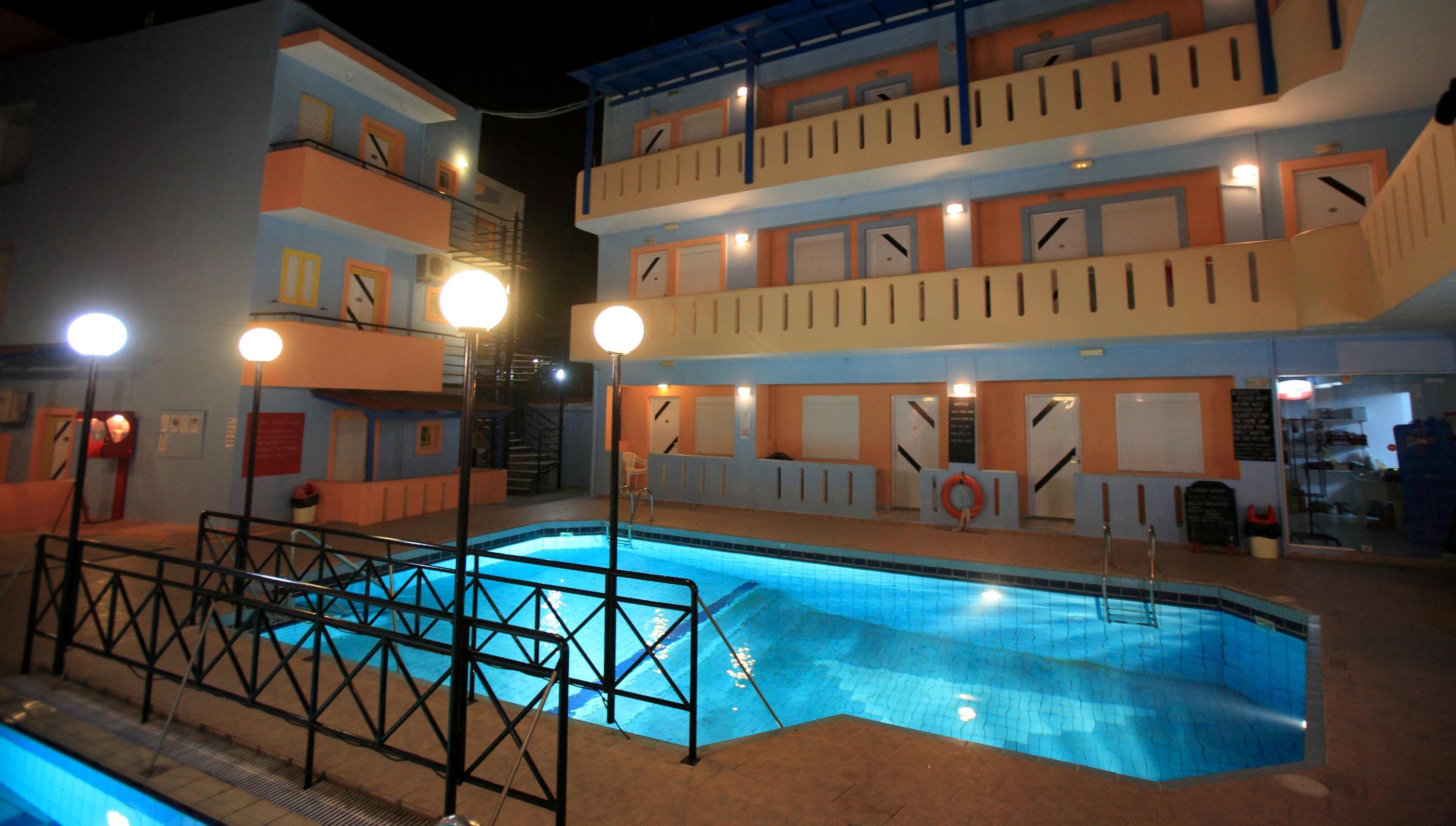 Happy Days Aparthotel Malia  Luaran gambar